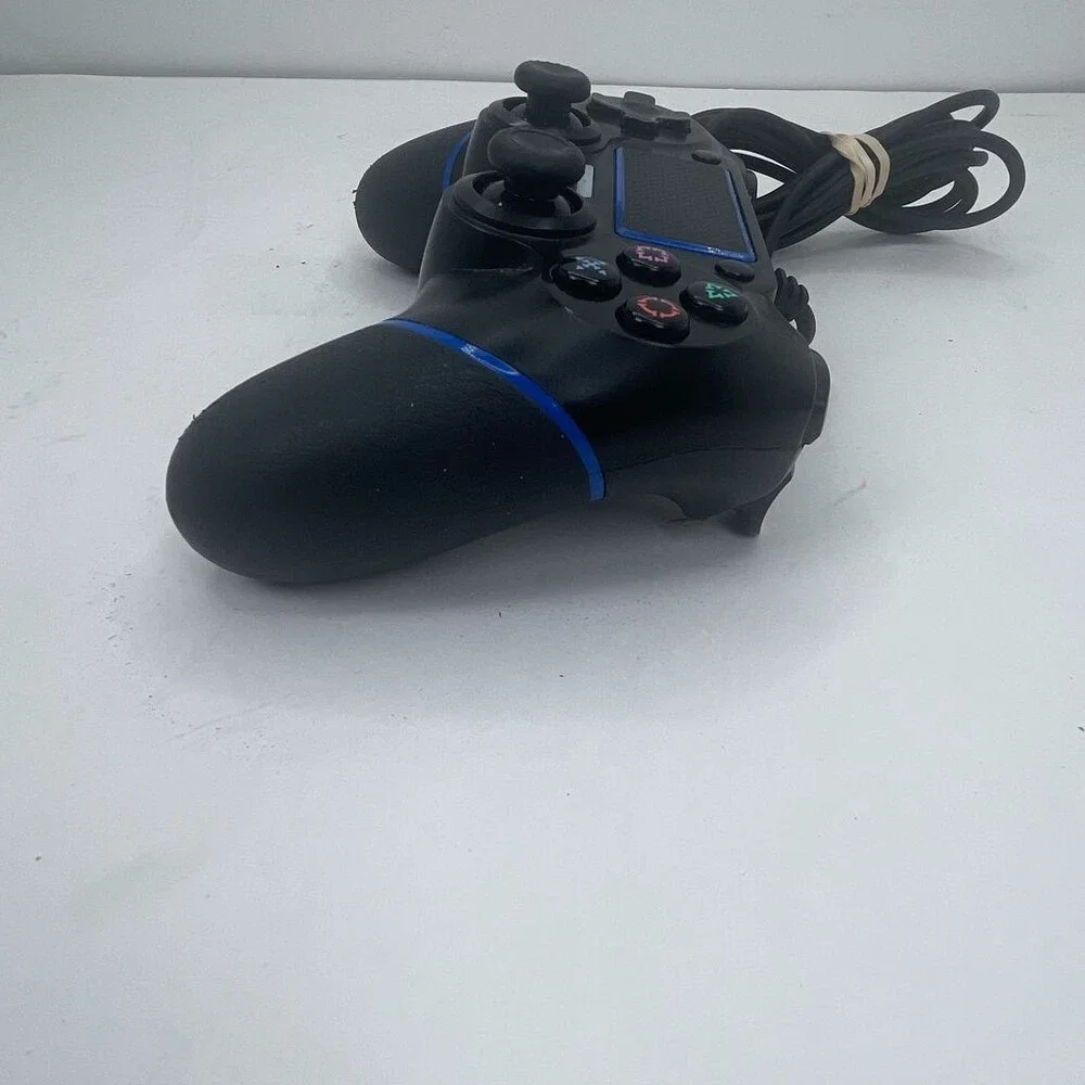 3rd Party Black PlayStation 4 Wired USB PS4 Gamepad   Controller